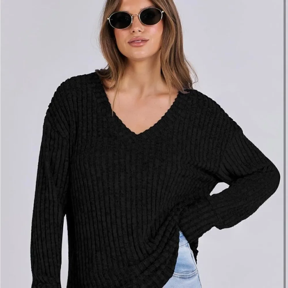V-neck long sleeve pullover sweater top
